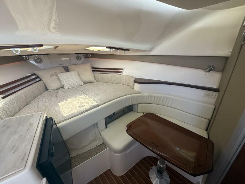 2016 Grady-White 330 Express