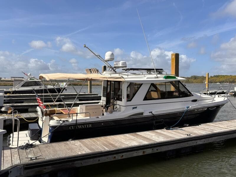 2016 Cutwater 28 LE