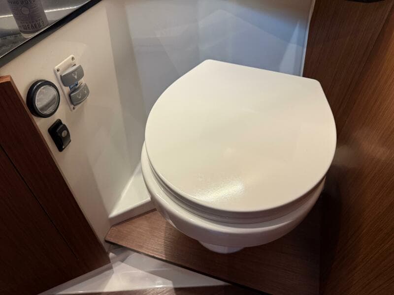 2022 Jeanneau NC 1095 Coupe