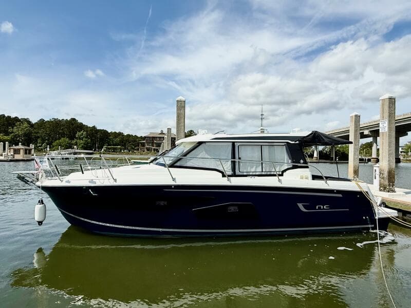 2022 Jeanneau NC 1095 Coupe