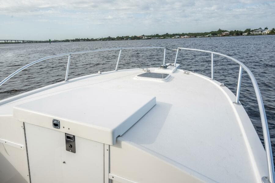 2009 Bimini 24 Center Console