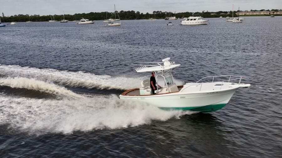 2009 Bimini 24 Center Console