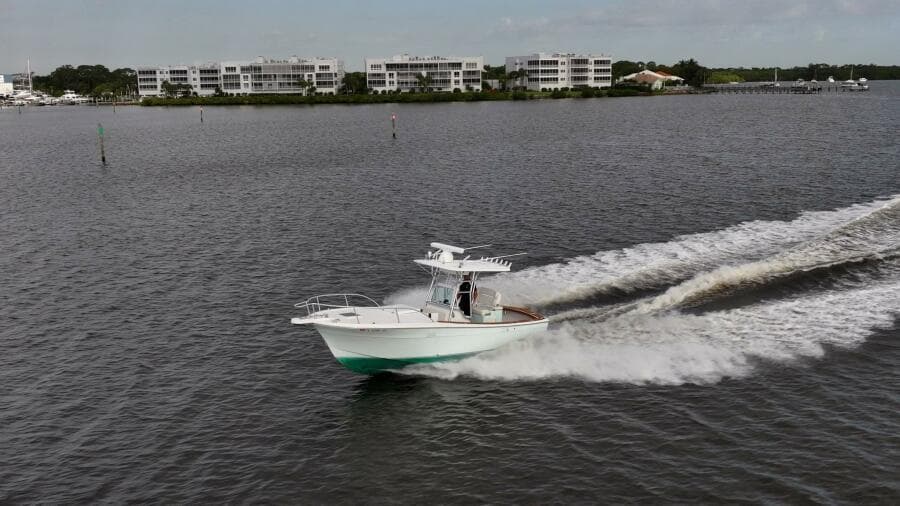 2009 Bimini 24 Center Console