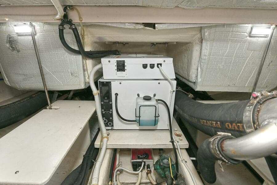 2015 Tiara Yachts C44 Coupe