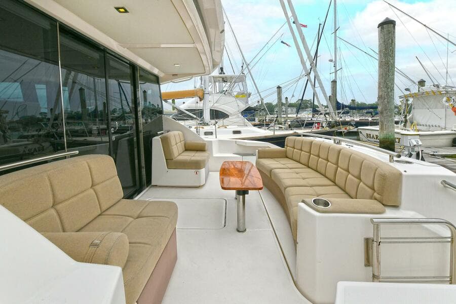 2015 Tiara Yachts C44 Coupe