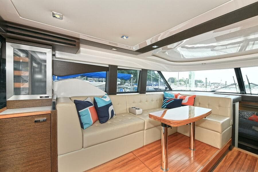 2015 Tiara Yachts C44 Coupe