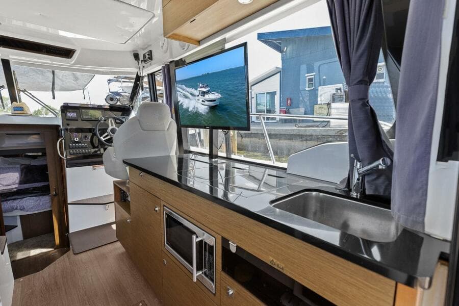 2020 Jeanneau NC 1095 Fly