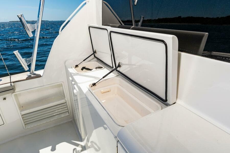 2000 Ocean 48 Supersport - Photo 14