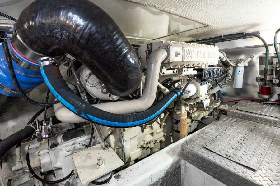 2000 Ocean 48 Supersport - Photo 43