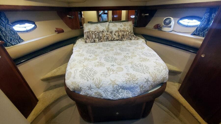 Guest Stateroom Forward
