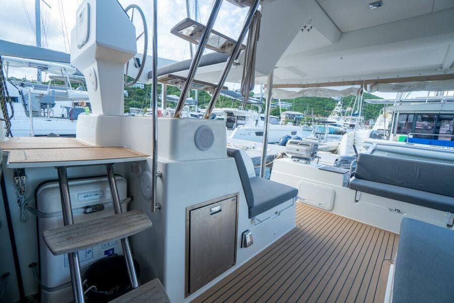 2020 Fountaine Pajot 
