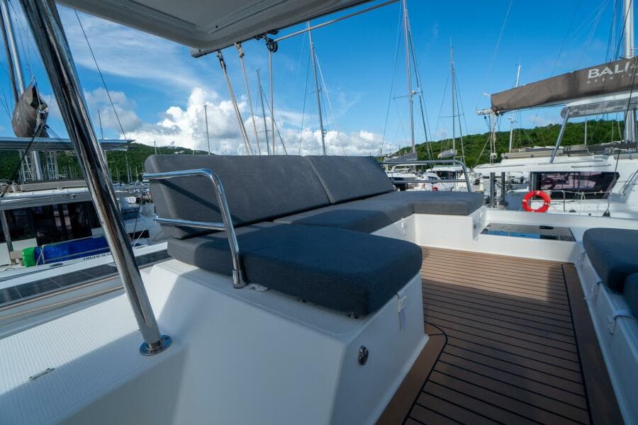 2020 Fountaine Pajot 