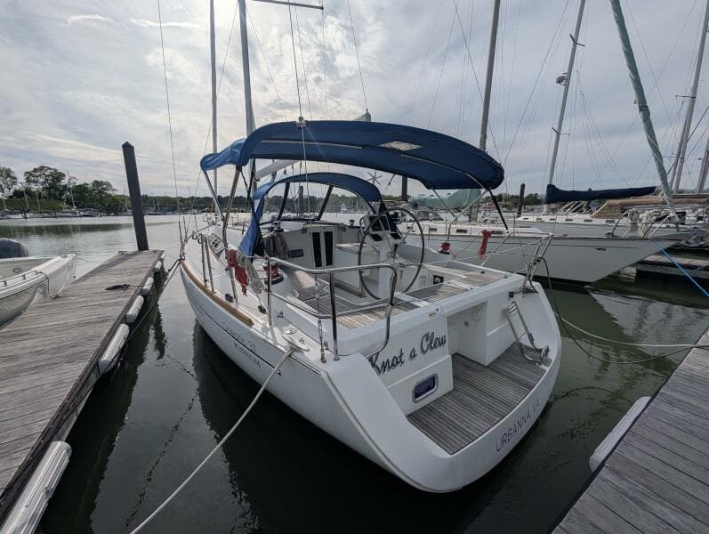 2015 Beneteau Oceanis 37 Platinum