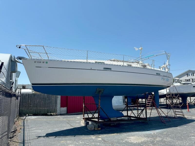 2000 Beneteau 331