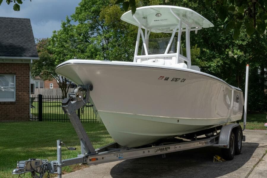 2017 Sea Hunt 225 Ultra