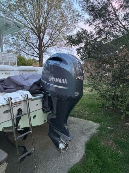 2017 Sea Hunt 225 Ultra