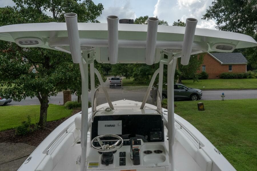 2017 Sea Hunt 225 Ultra