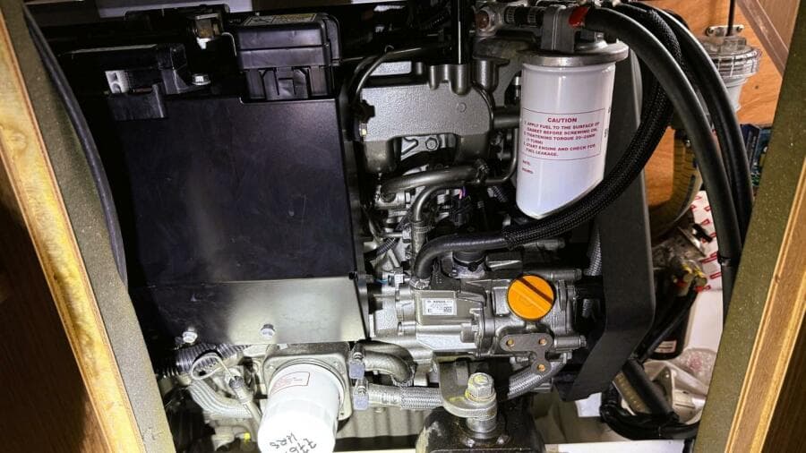 49 Engine Beneteau 461 2020