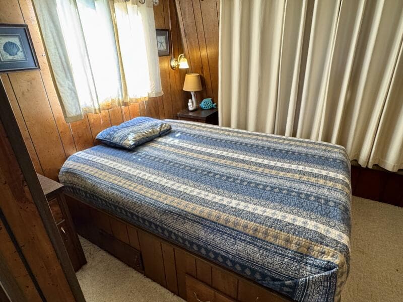 1977 Sumerset 14 x 58 Aluminum Hull Houseboat with Catwalks