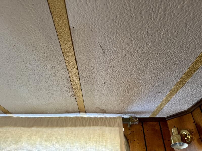 1977 Sumerset 14 x 58 Aluminum Hull Houseboat with Catwalks