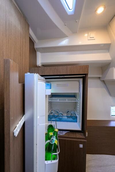 2022 Jeanneau NC Weekender 1095 Fly