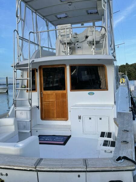 1996 Egg Harbor by Cayman