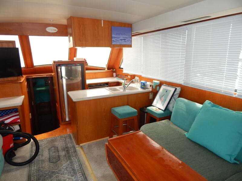 1996 Egg Harbor by Cayman