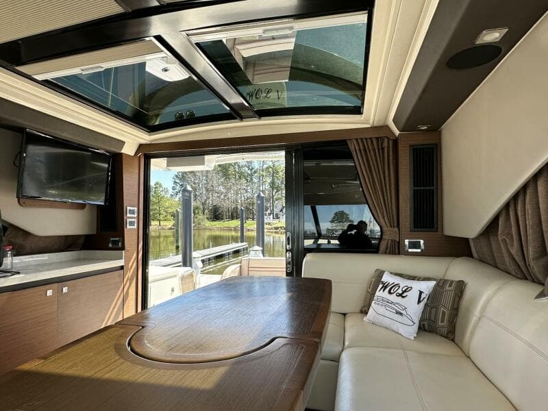 2016 Sea Ray 510 Sundancer