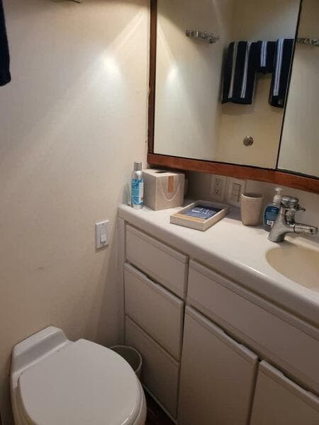 1996 Bertram Convertible