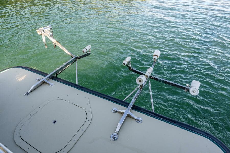 2009 Coastal Craft 400 IPS