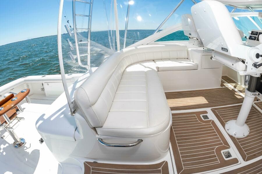 2008 Cabo 40 Express