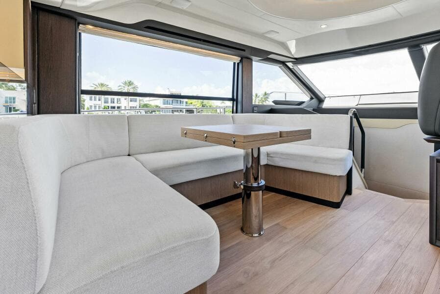 2023 Absolute 52 Fly