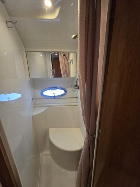 Carver Guest Bedroom Shower 2