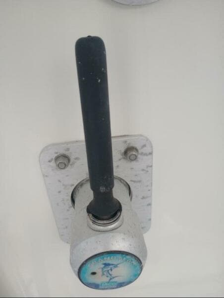 out rigger control lever