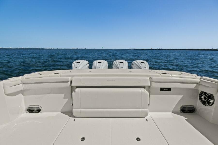 Grady White - Cockpit