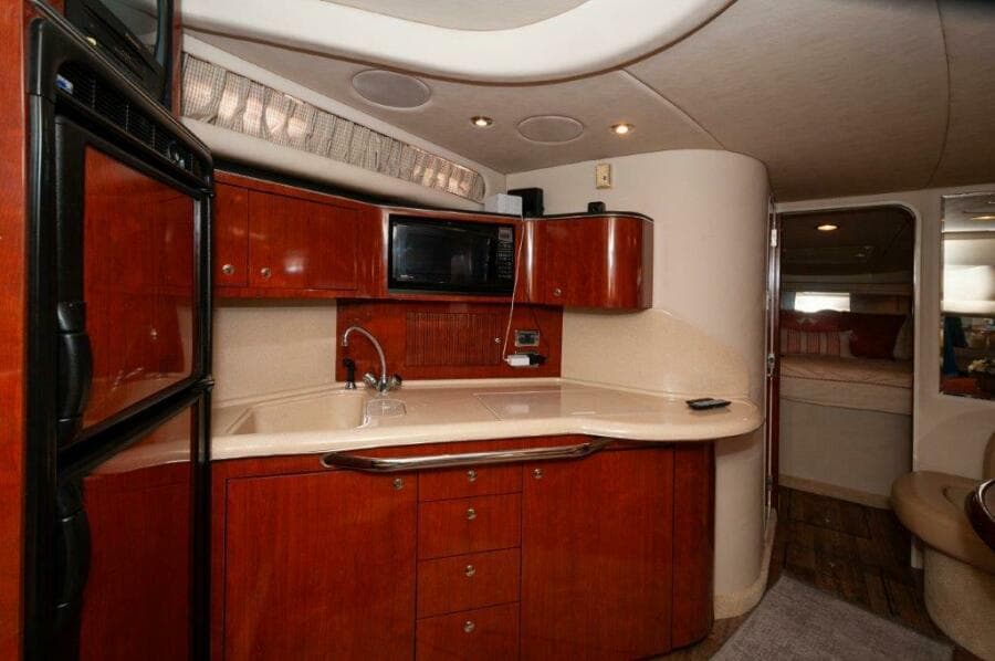 2003 Sea Ray 380 Sundancer- Galley 