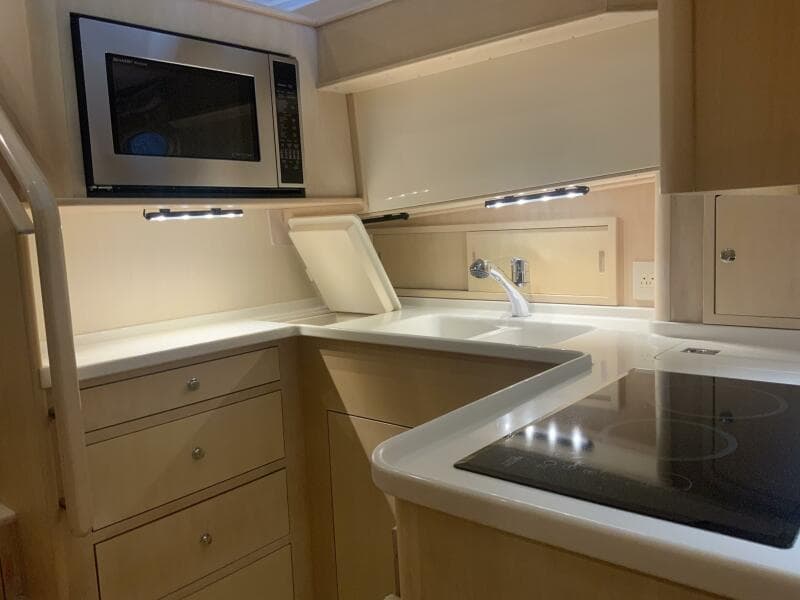 2013 Hinckley Talaria