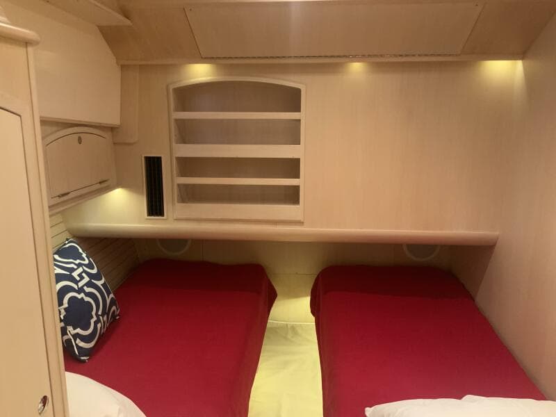 2013 Hinckley Talaria