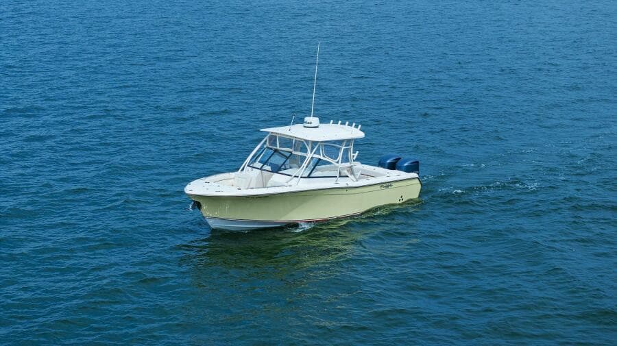 2016 Grady White 28 Freedom