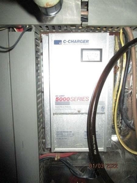 1990 Jefferson 43 Sundeck