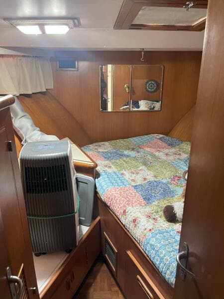 1990 Jefferson 43 Sundeck