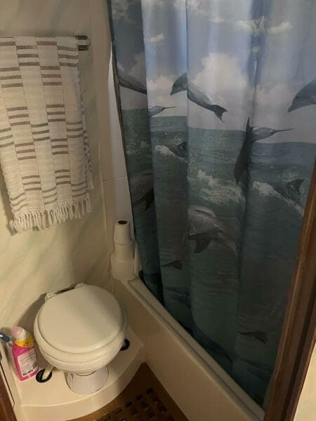 1990 Jefferson 43 Sundeck