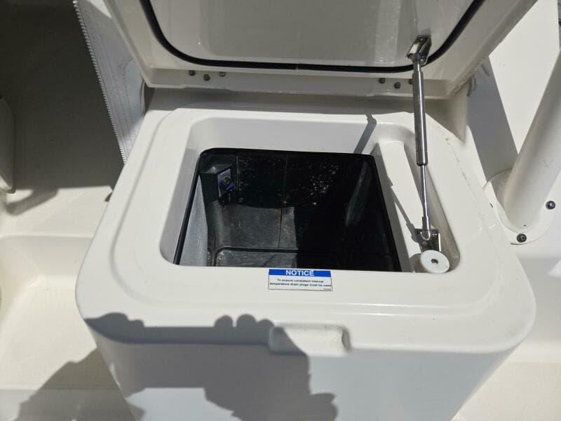 2013 Pursuit 345 Offshore