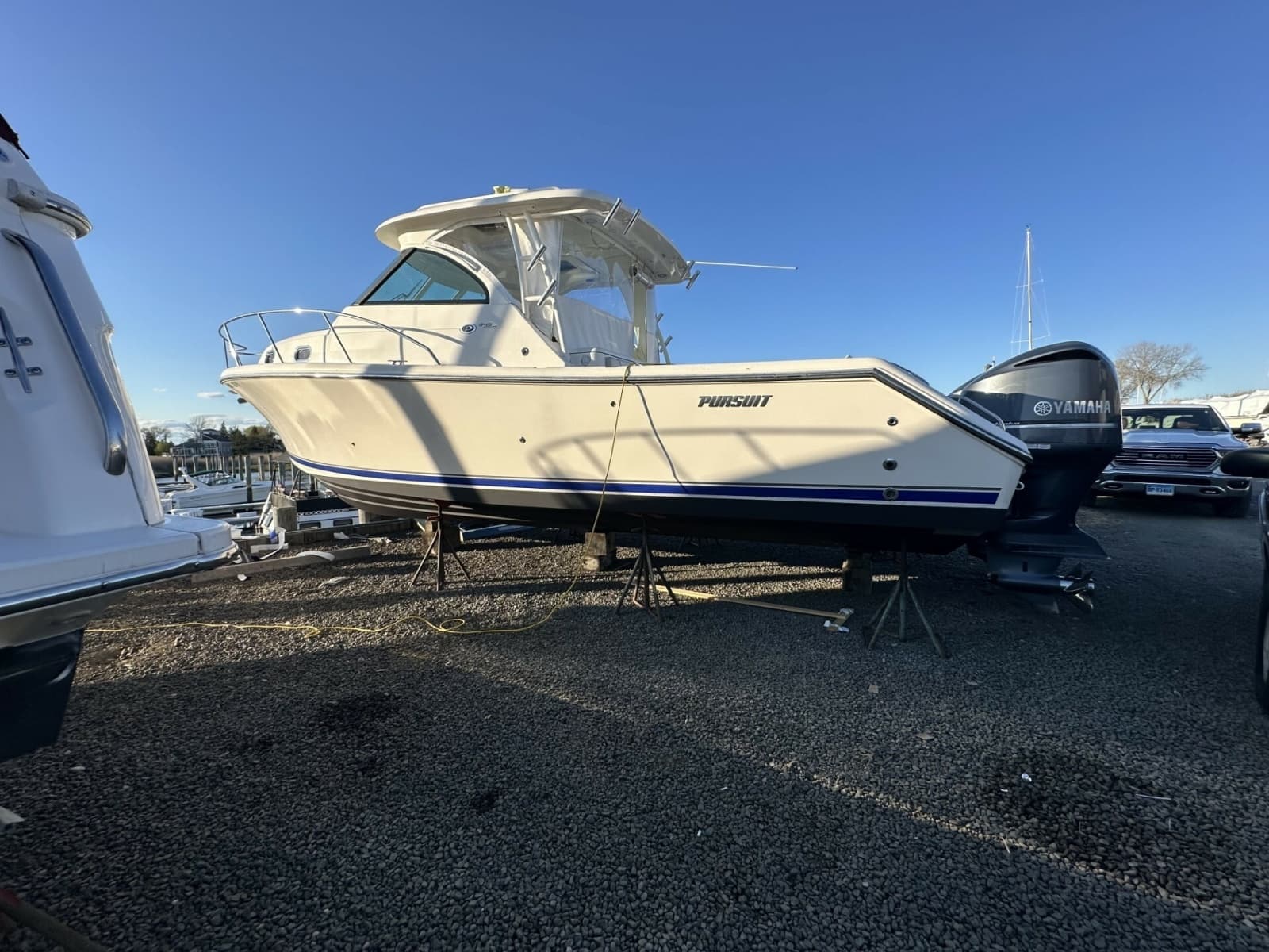 2013 Pursuit 345 Offshore - Photo 43
