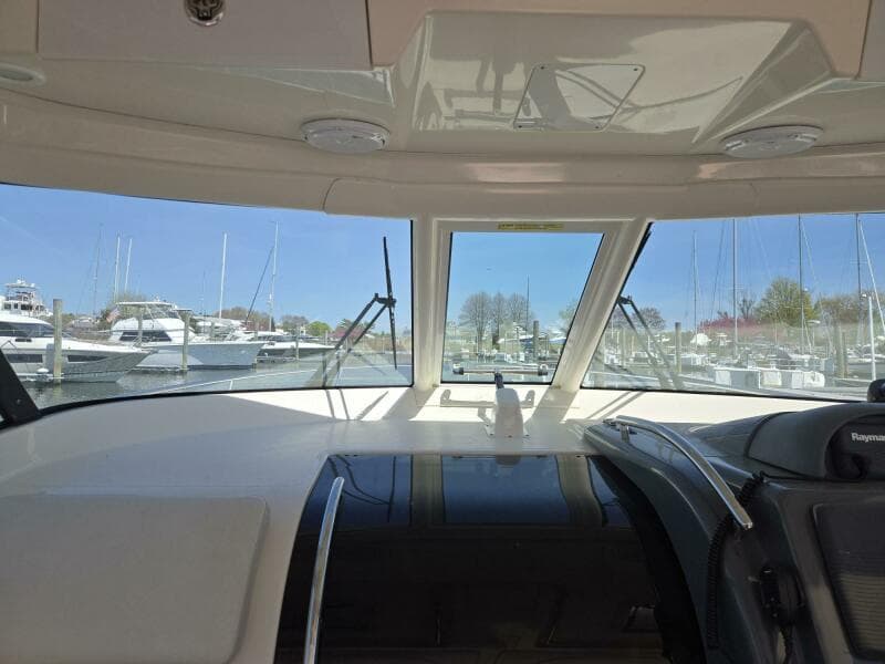 2013 Pursuit 345 Offshore
