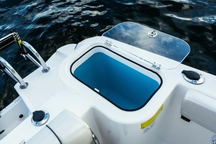 2023 Wellcraft 222F - Photo 10