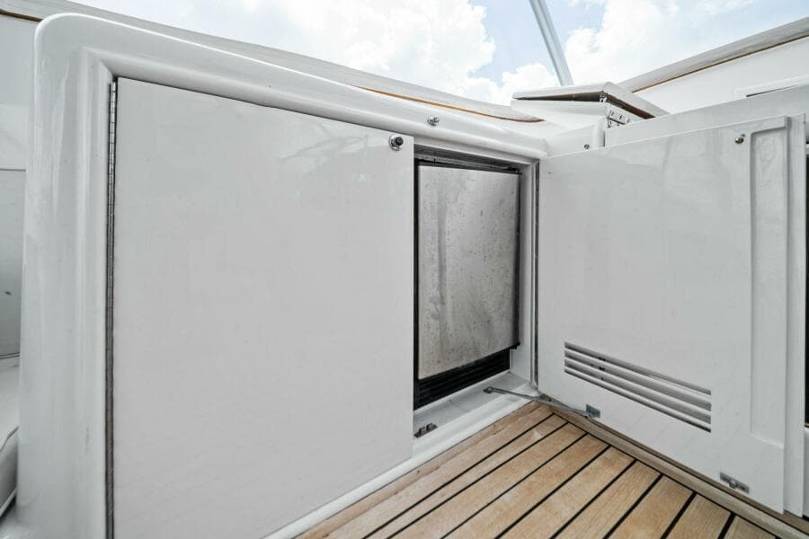 1999 Buddy Davis 52 Express 'Miss Josie'