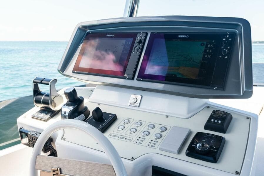 2023 Ferretti Yachts 670