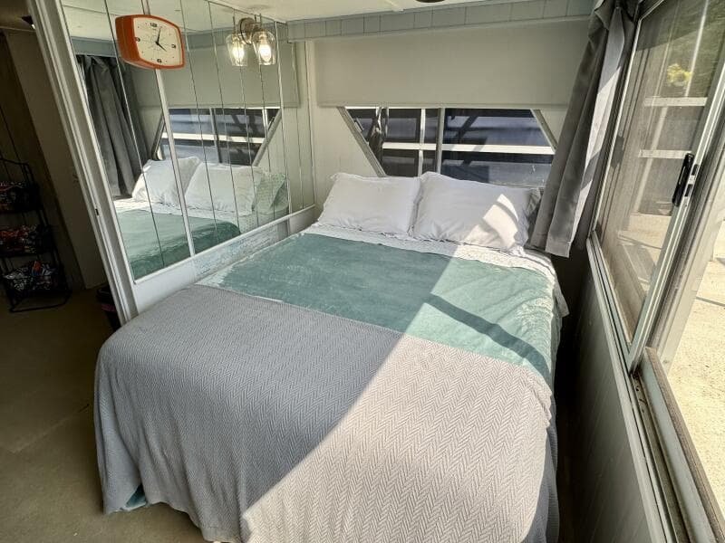 1987 Gibson 14 x 50 Standard