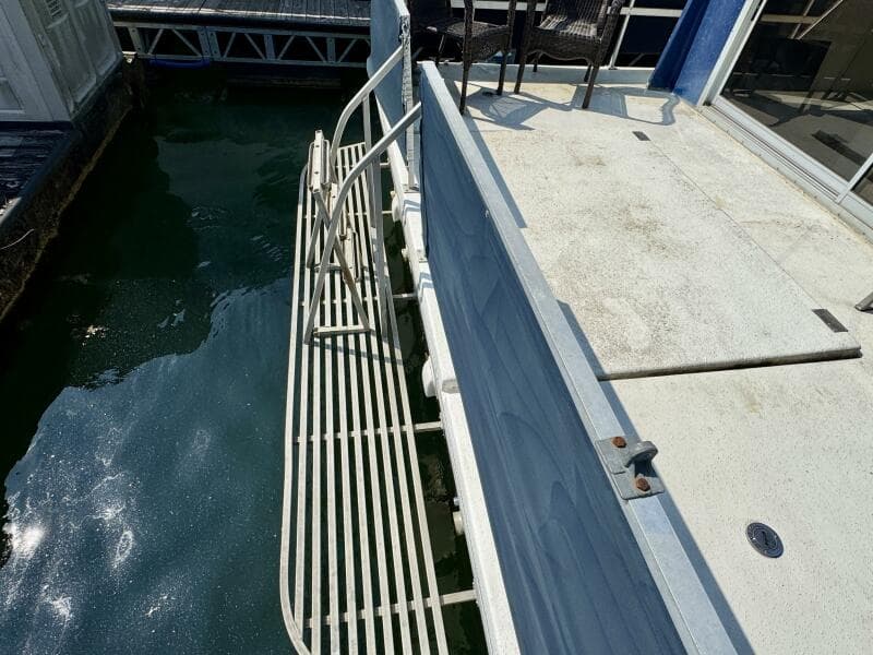 1987 Gibson 14 x 50 Standard